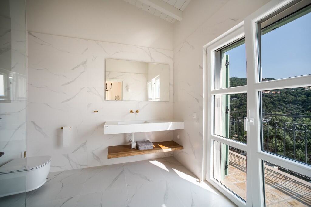 von_poll_real_estate_property_1677744_image_13