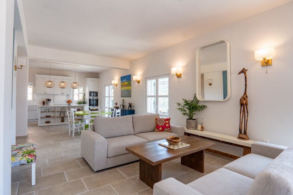 von_poll_real_estate_property_1677744_image_7