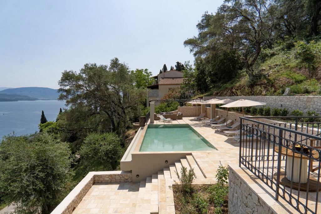 von_poll_real_estate_property_1677744_image_1