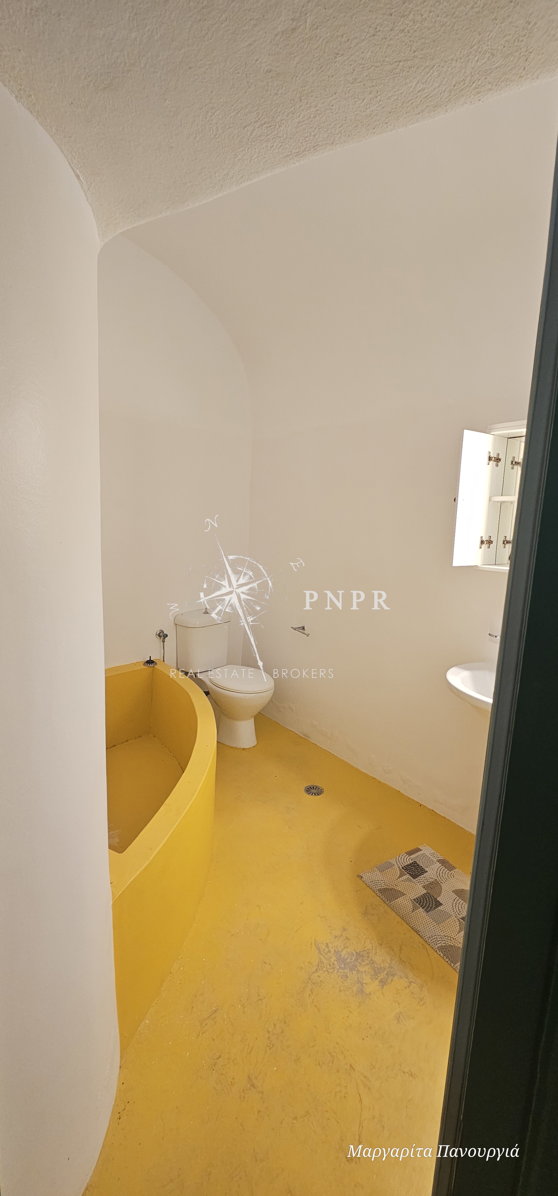 PNPR REAL ESTATE BROKERS EE
