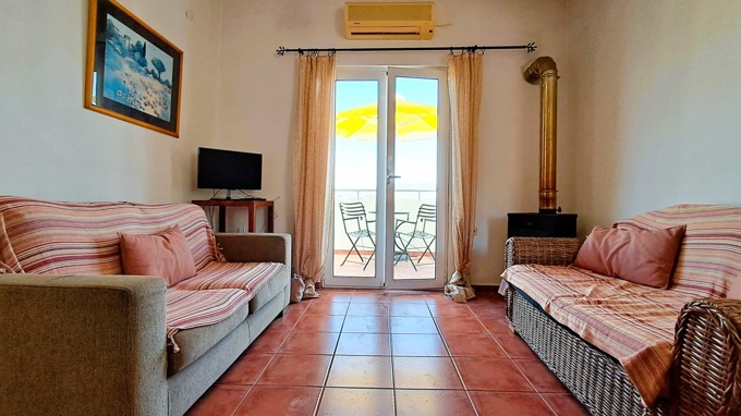 3 Level Town House with Pool Access and Mountain Views – Just 1 Minute from the Beach in Almyrida - 10