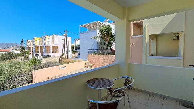 3 Level Town House with Pool Access and Mountain Views – Just 1 Minute from the Beach in Almyrida - 16