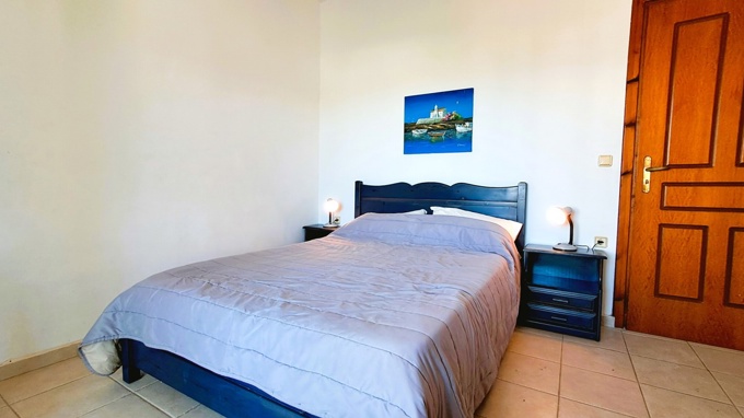 3 Level Town House with Pool Access and Mountain Views – Just 1 Minute from the Beach in Almyrida - 12
