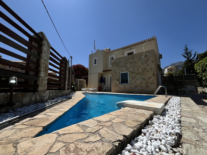 Well Designed 3 Bedroom Villa Steps from Kournas Lake - 22