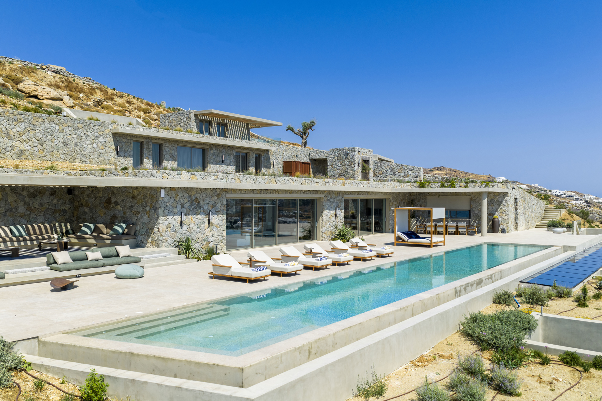 von_poll_real_estate_property_1716310_image_1