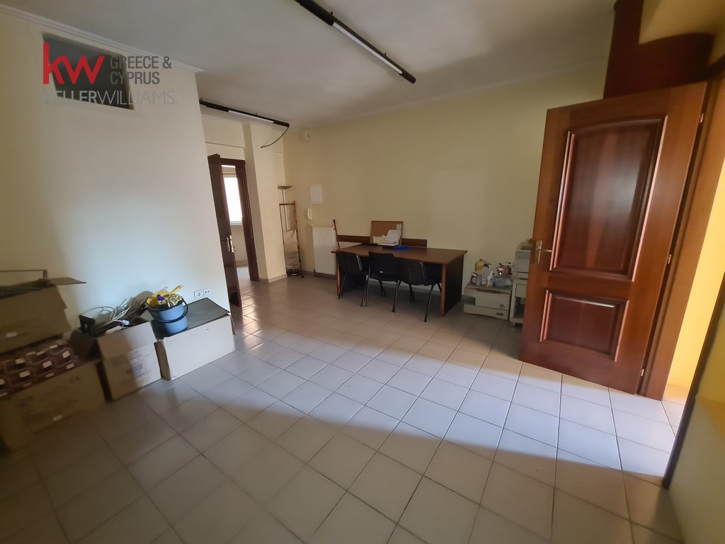 1716350 - Γραφείο Προς Ενοικίαση, Καρδίτσα, 63,50 τ.μ., €320