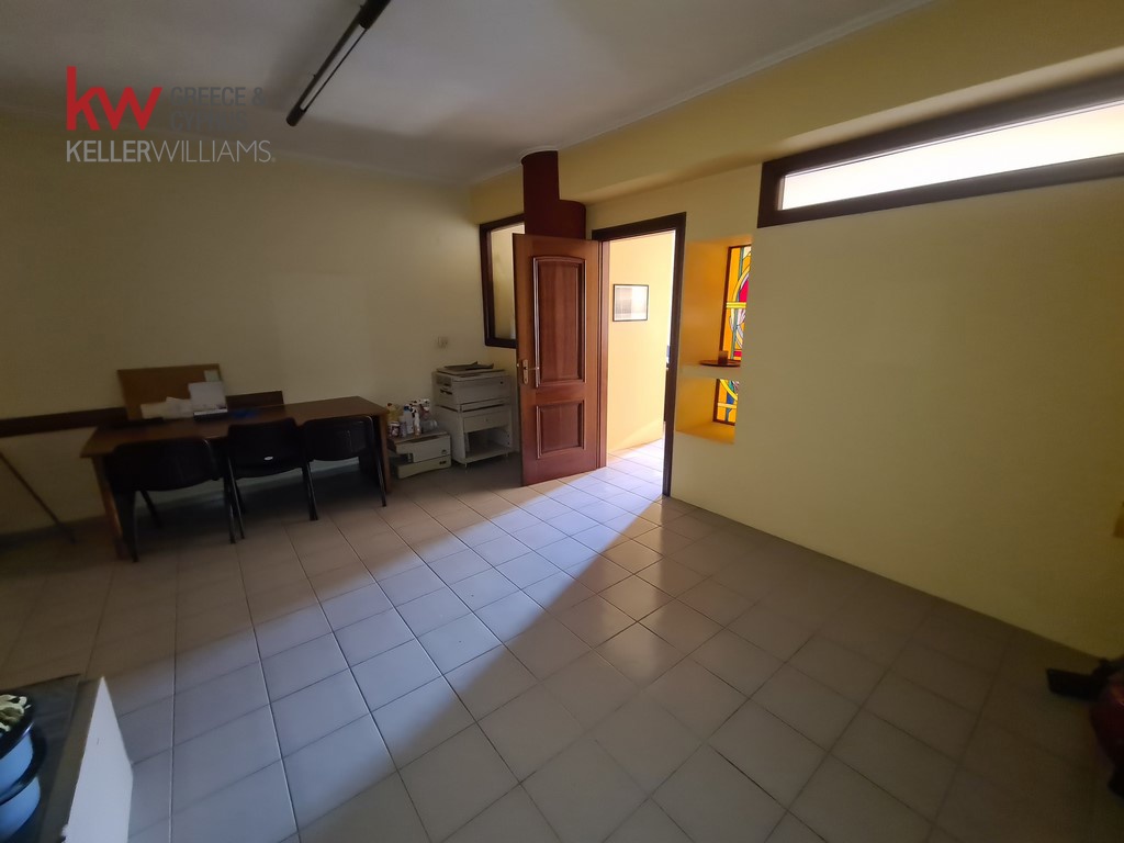 1716350 - Γραφείο Προς Ενοικίαση, Καρδίτσα, 63,50 τ.μ., €320