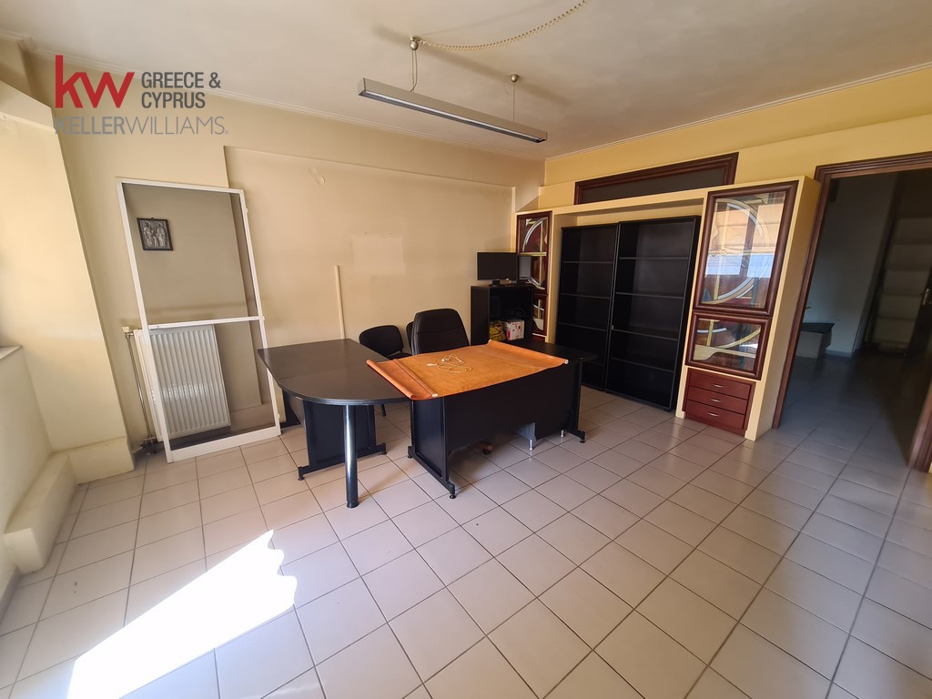 1716350 - Γραφείο Προς Ενοικίαση, Καρδίτσα, 63,50 τ.μ., €320