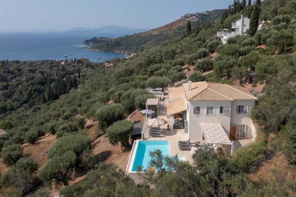 von_poll_real_estate_property_1718062_image_25