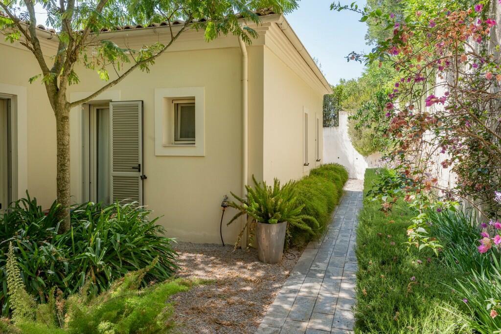 von_poll_real_estate_property_1718062_image_22