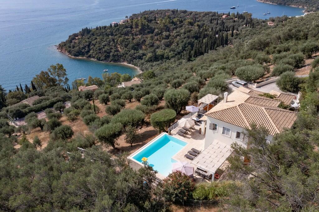 von_poll_real_estate_property_1718062_image_1