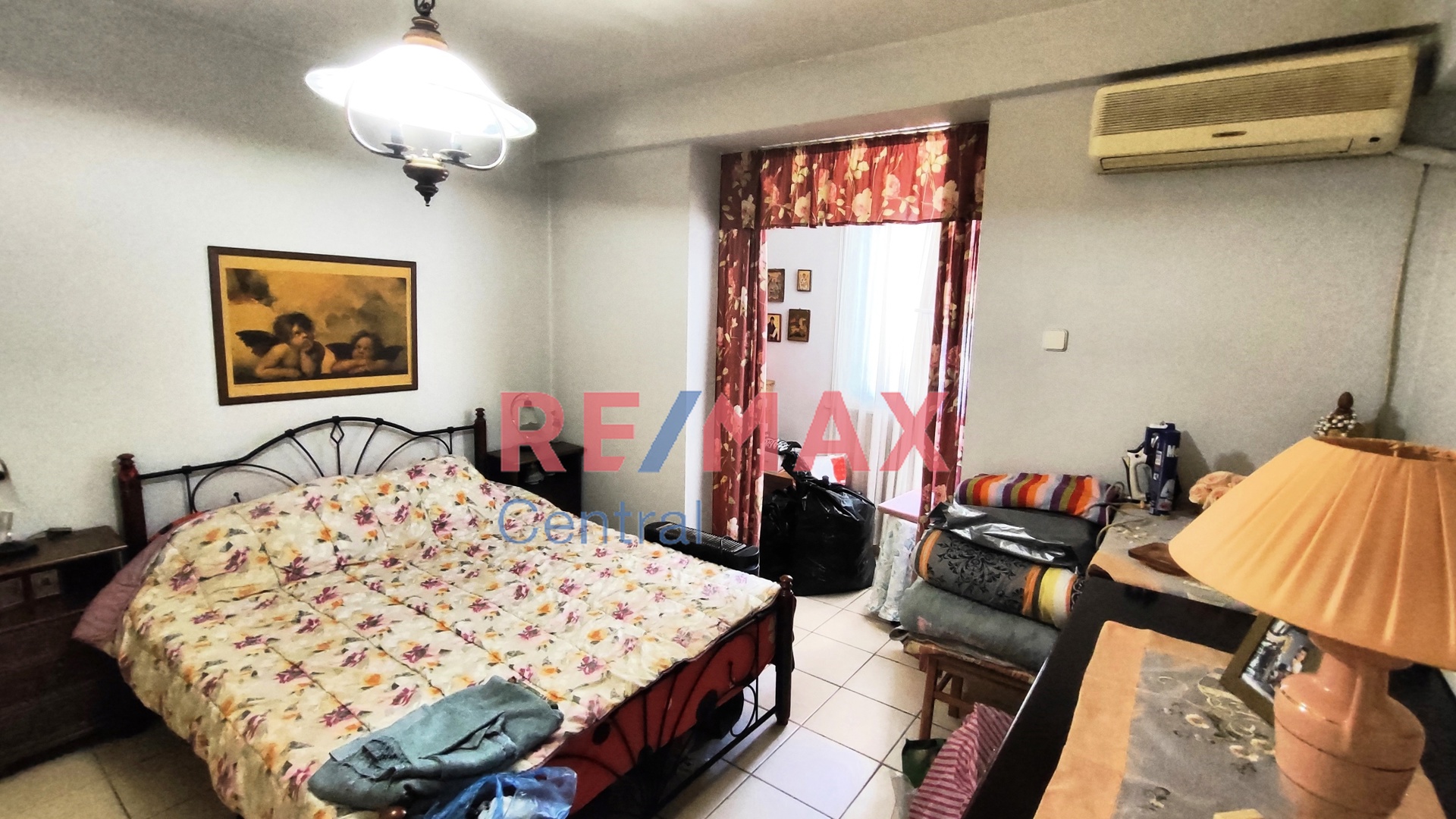 Remax Central
