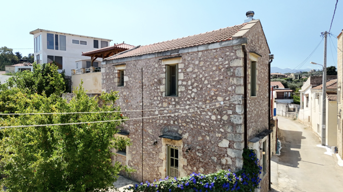Traditional 2 Bedroom Stone Villa with Garden and Expansion Potential in Vamos, Crete - 6