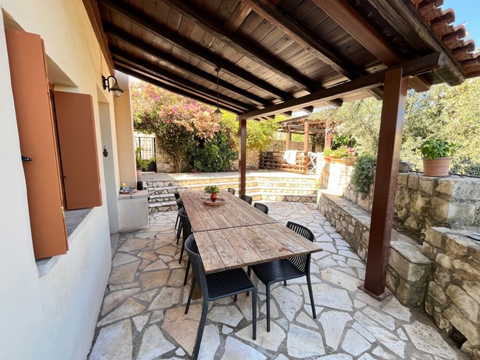 Spacious Multi-Level Villa with Pool and Independent Suites in Vamos Village - 3