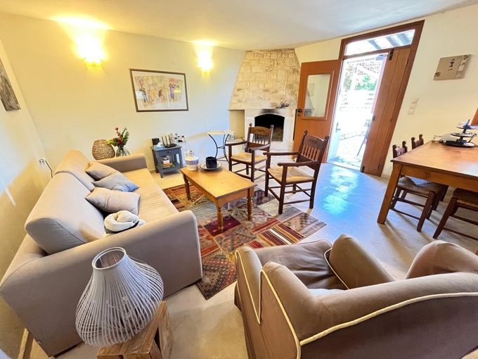 Spacious Multi-Level Villa with Pool and Independent Suites in Vamos Village - 6