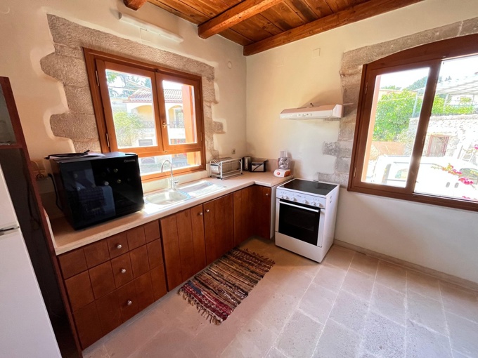 Spacious Multi-Level Villa with Pool and Independent Suites in Vamos Village - 11