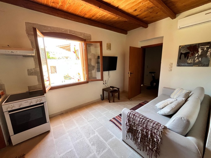Spacious Multi-Level Villa with Pool and Independent Suites in Vamos Village - 9