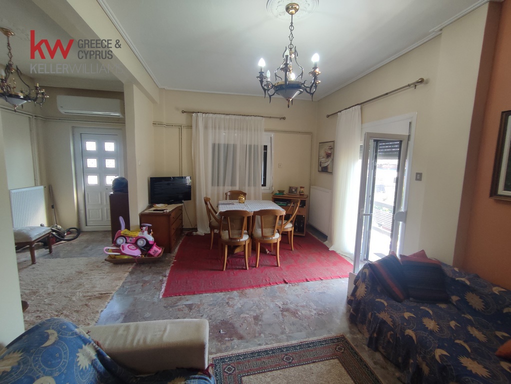 1756398 - Μονοκατοικία Προς Ενοικίαση, Μητρόπολη, 101 τ.μ., €400
