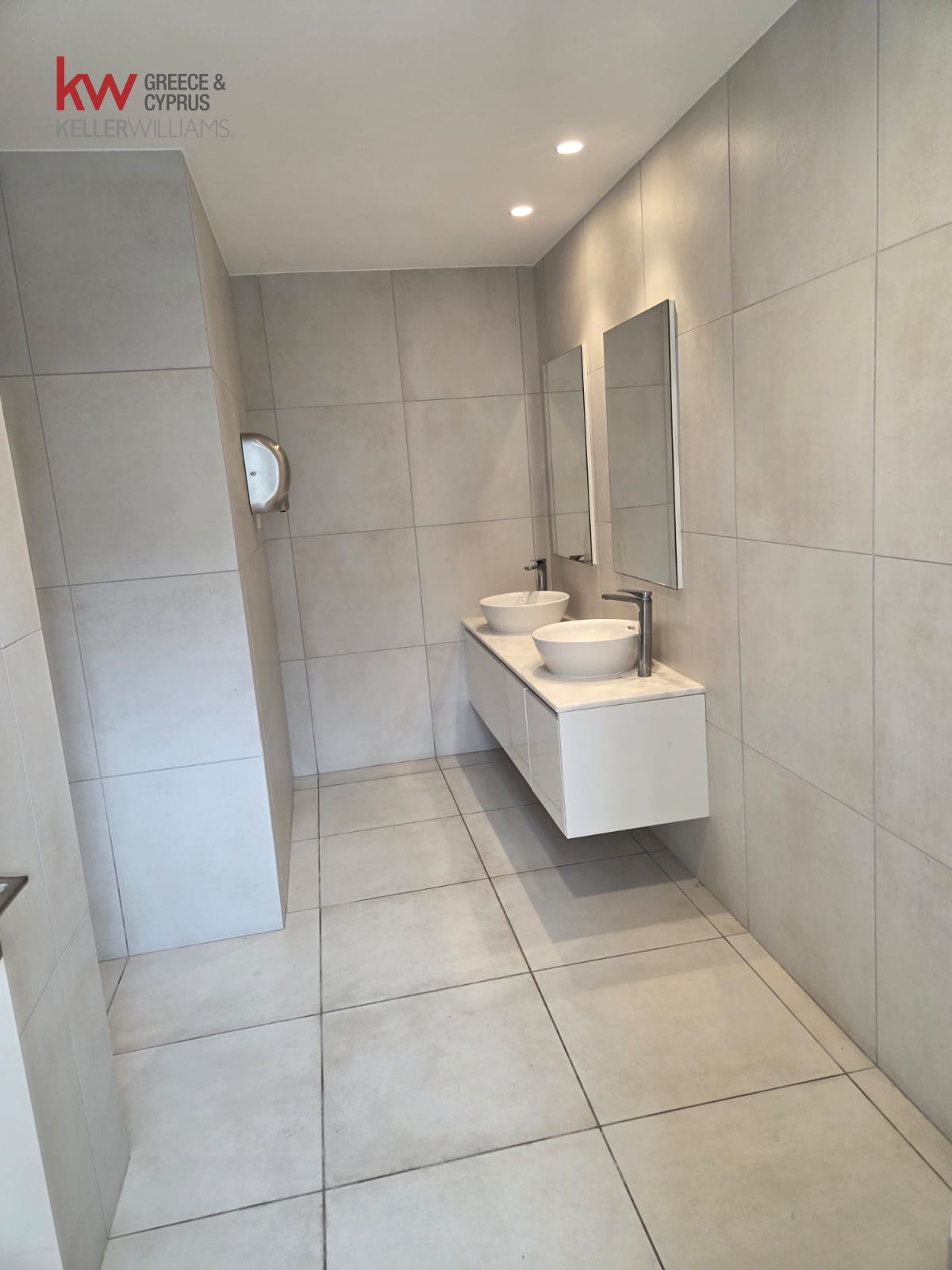 Maisonette for rent