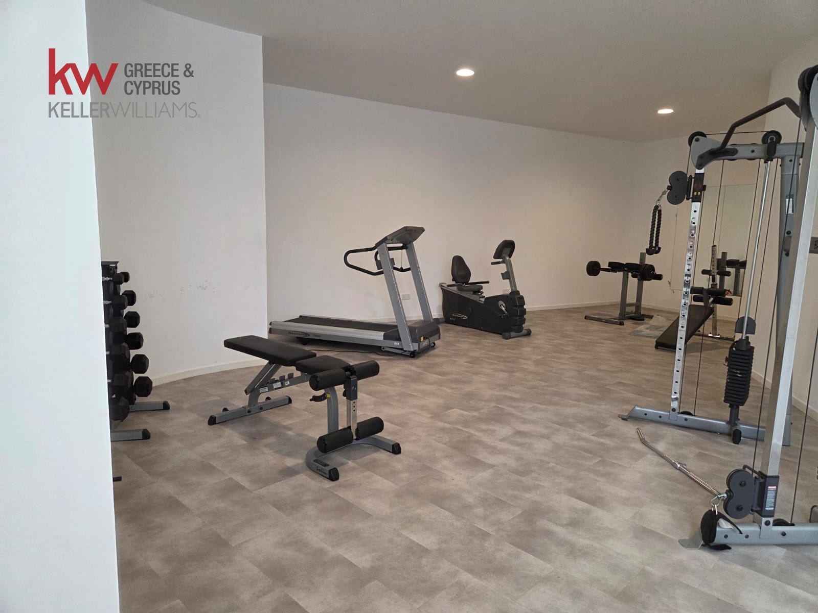 Maisonette for rent