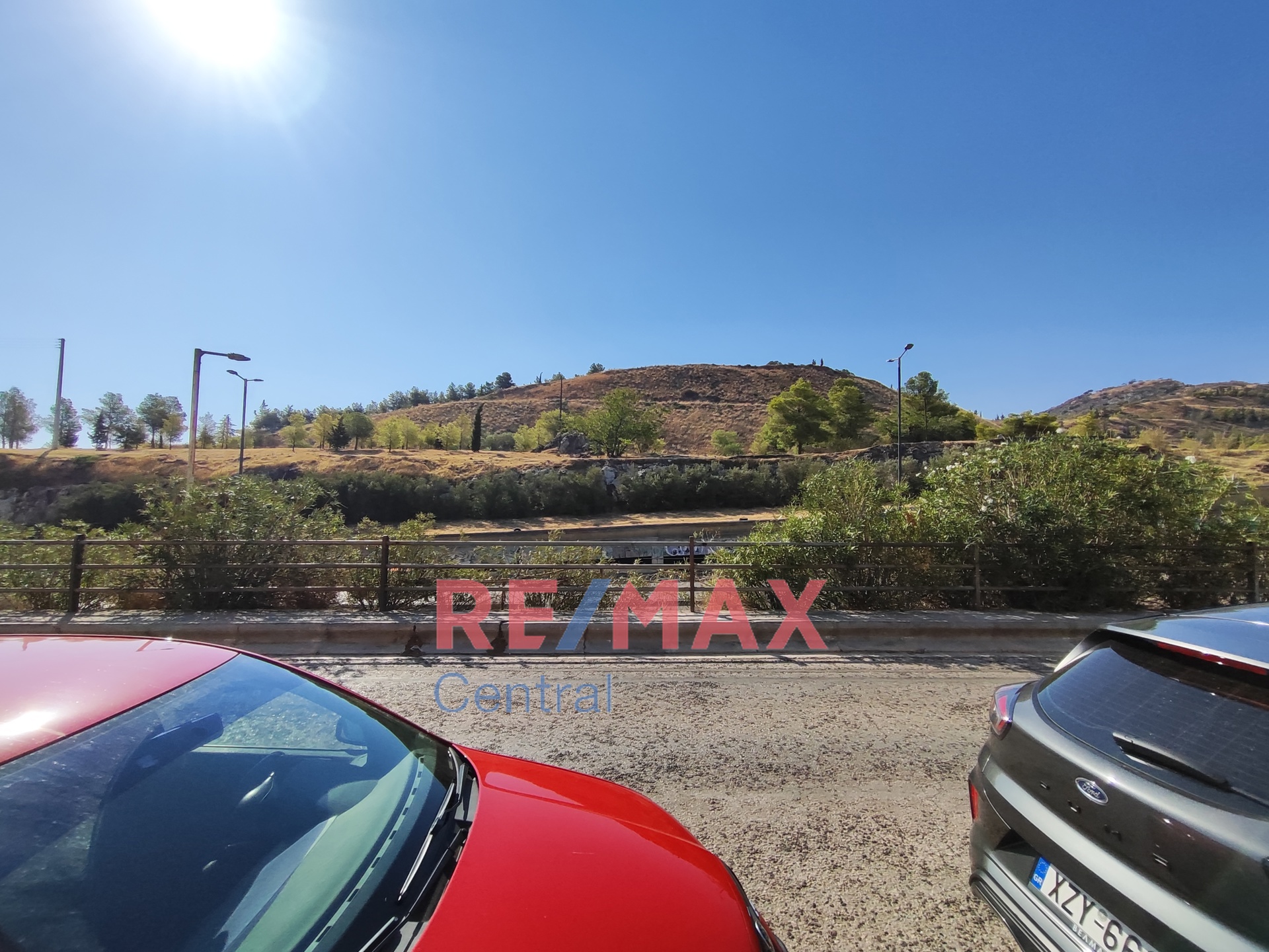Remax Central