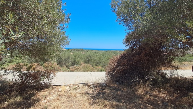 For Sale: Prime Plot in Plaka – Sea Views & Central Location - 12