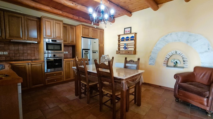 Authentic Cretan Villa with Self-Contained Studio and Private Gated Plot - 17