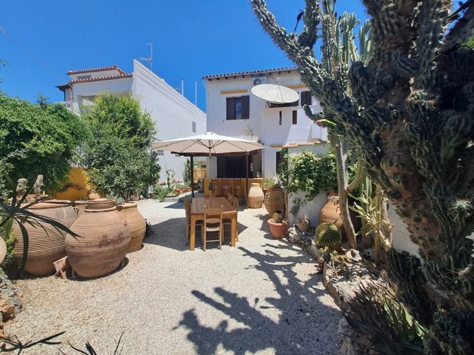 Rare Village Property in the Heart of Kalyves - 9