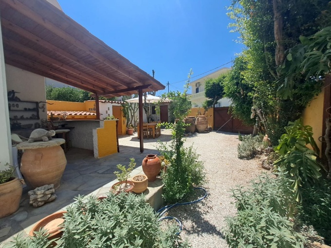 Rare Village Property in the Heart of Kalyves - 3