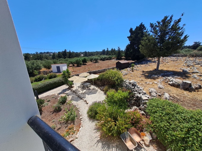 Spacious 3-Bedroom Villa with Basement, Large Private Plot & Stunning Views - 21