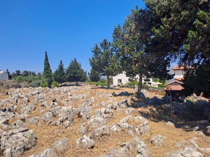 Spacious 3-Bedroom Villa with Basement, Large Private Plot & Stunning Views - 27