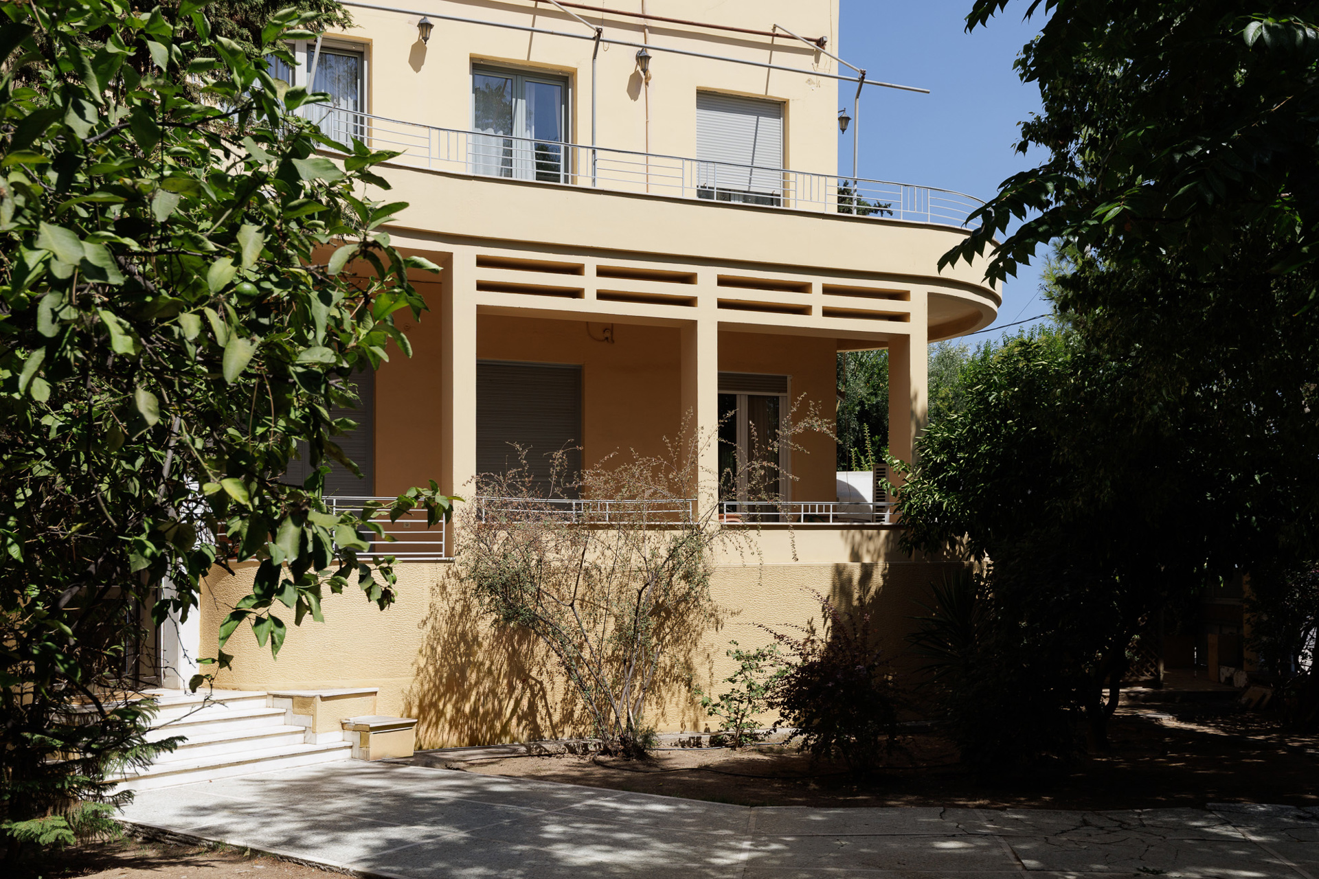 von_poll_real_estate_property_1803446_image_2