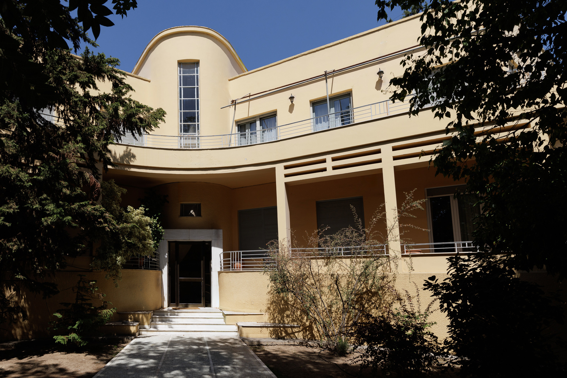 von_poll_real_estate_property_1803446_image_1