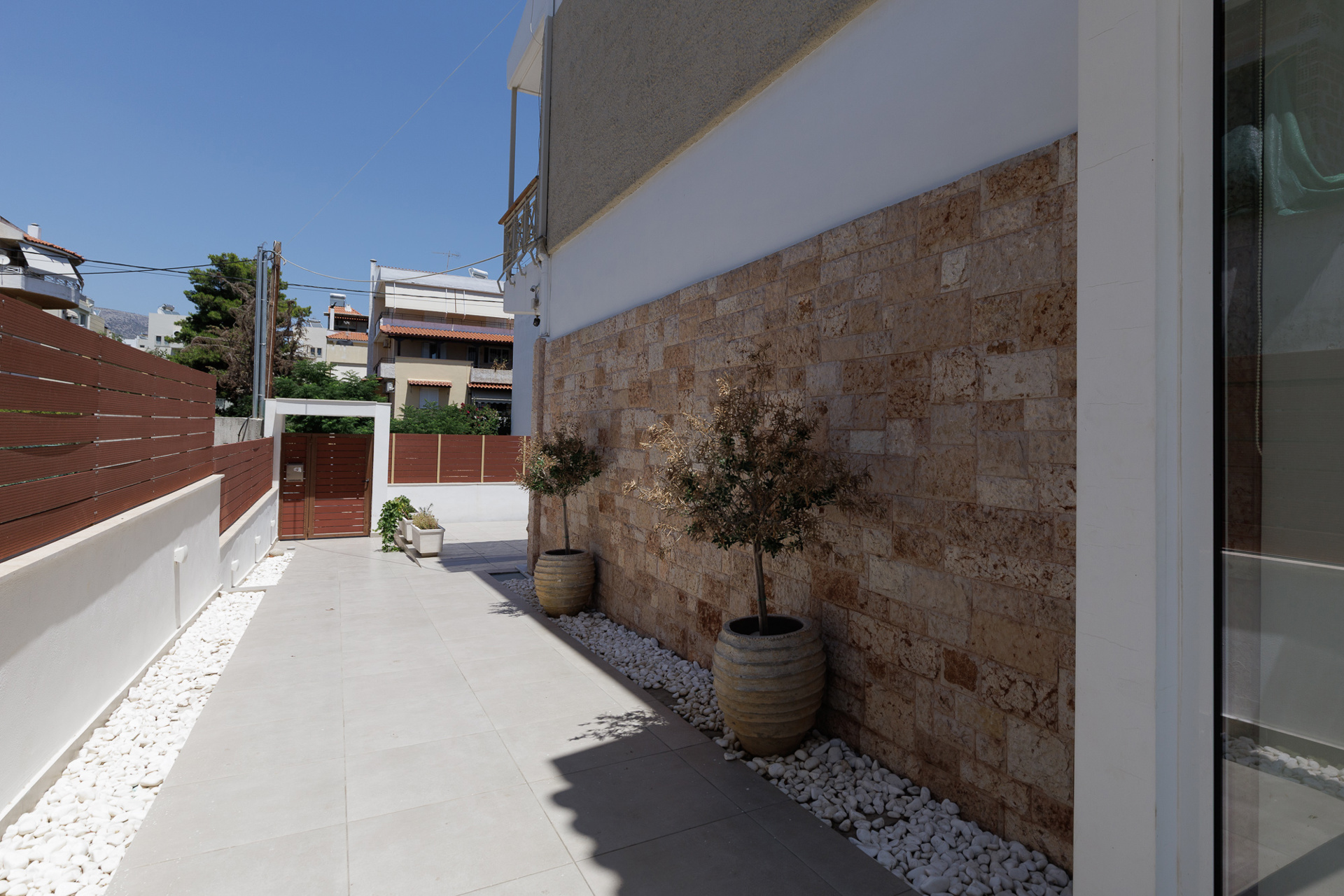 von_poll_real_estate_property_1833371_image_28