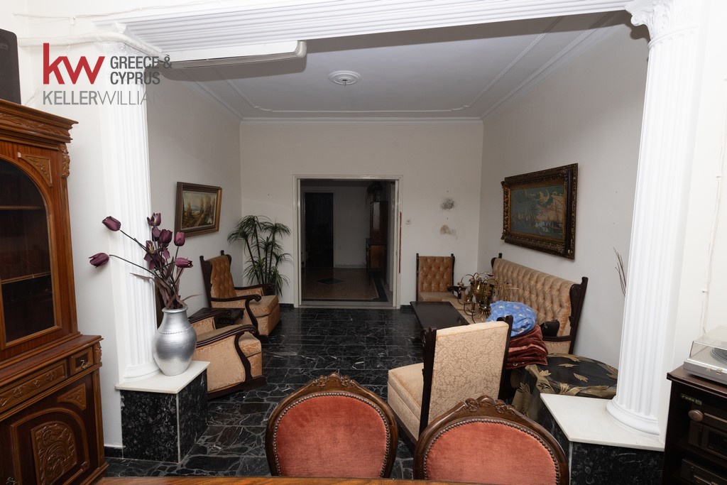 1847090 - Πολυκατοικία/Κτίριο Προς Πώληση, Καρδίτσα, 236,96 τ.μ., €150.000