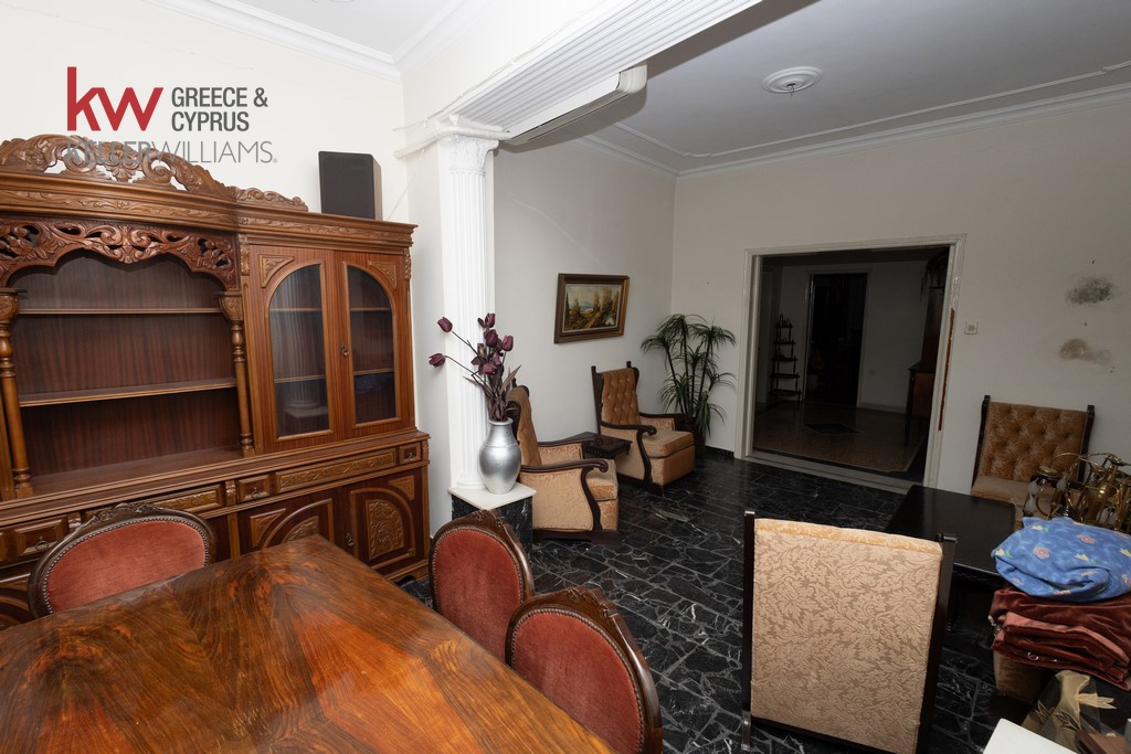 1847090 - Πολυκατοικία/Κτίριο Προς Πώληση, Καρδίτσα, 236,96 τ.μ., €150.000