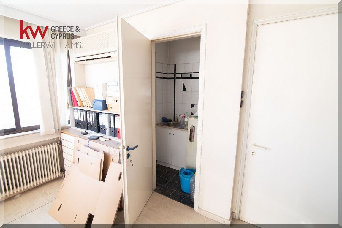 211005 - Γραφείο Προς Πώληση, Καρδίτσα, 67 τ.μ., €60.000
