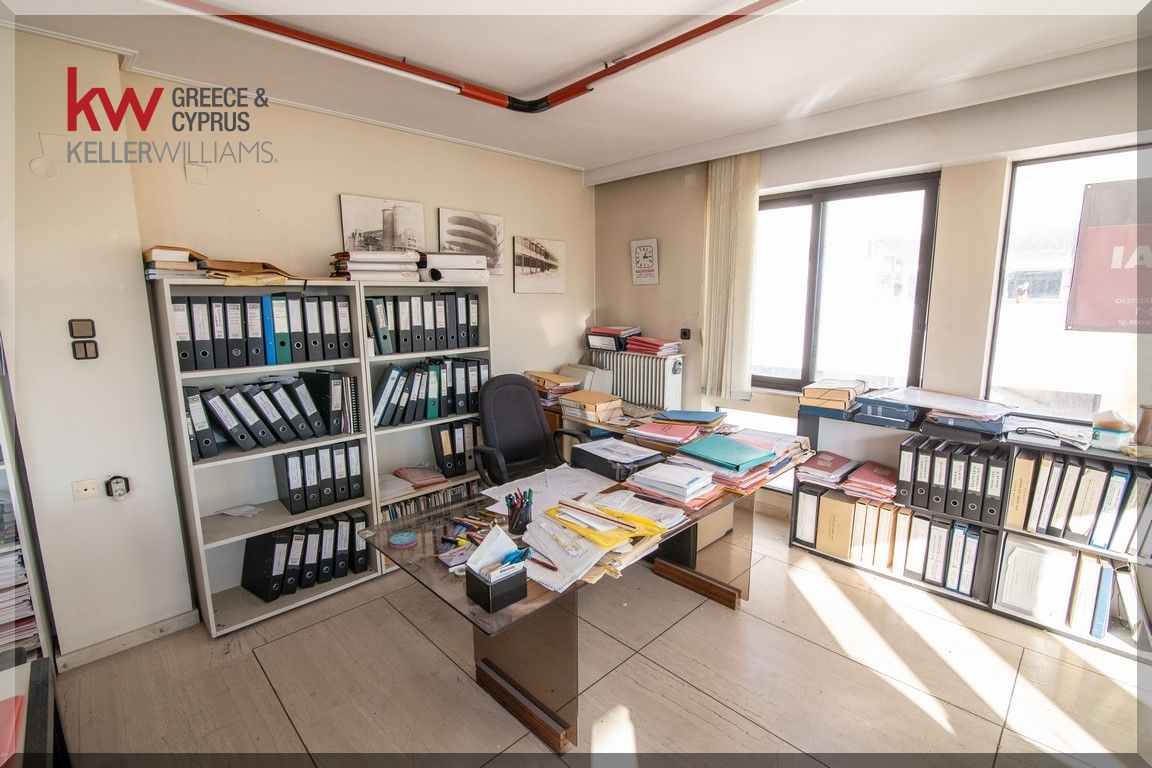 211005 - Γραφείο Προς Πώληση, Καρδίτσα, 67 τ.μ., €60.000