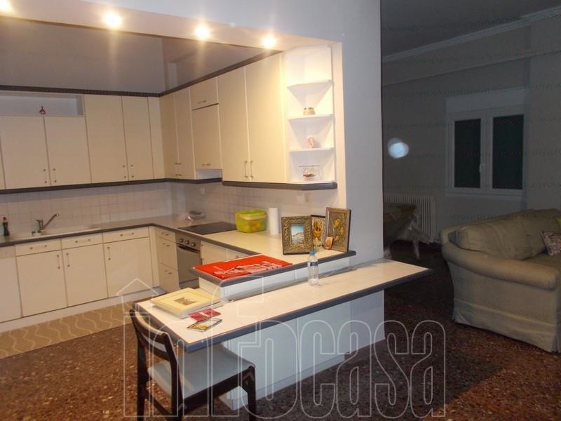 (For Rent) Residential Floor Apartment Athens North/Kifissia 87 Sq.m, 2 Bedrooms, 650€