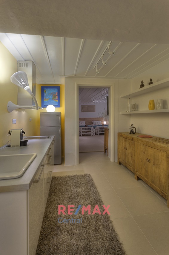 Remax Central