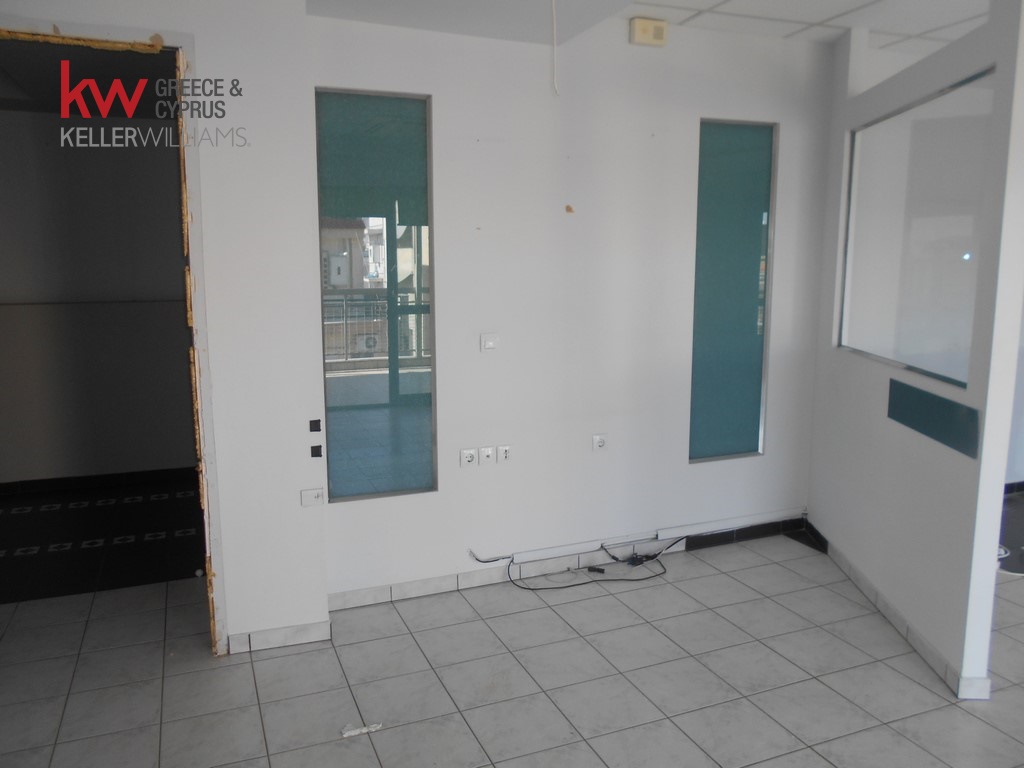 648475 - Γραφείο Προς Ενοικίαση, Καρδίτσα, 164 τ.μ., €600