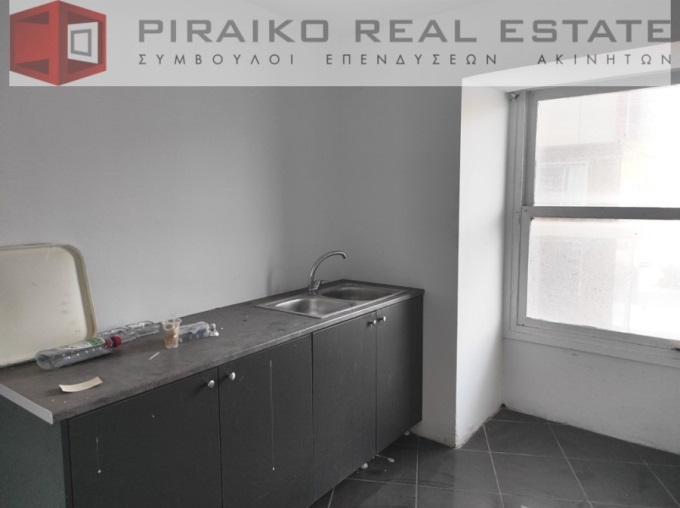 Piraiko Real Estate