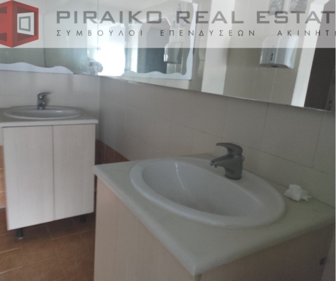 Piraiko Real Estate