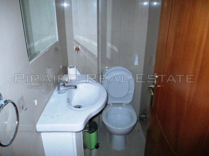 Piraiko Real Estate