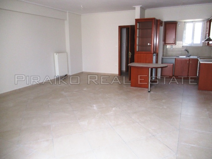 Piraiko Real Estate