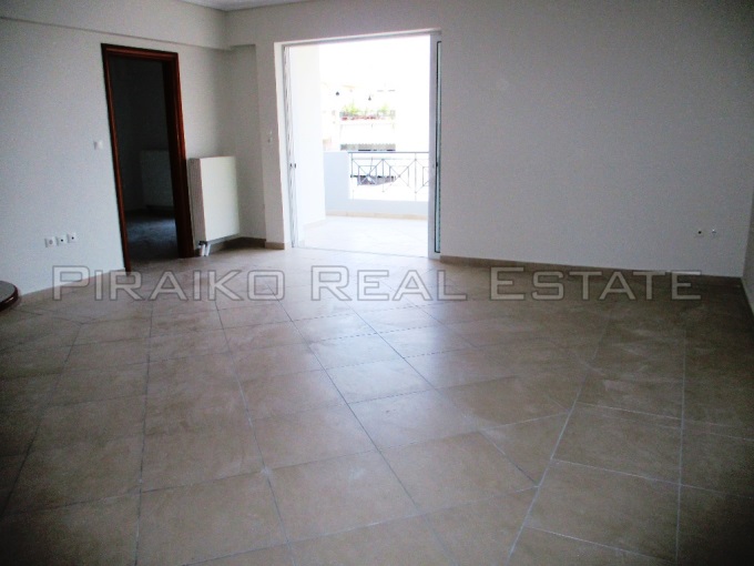 Piraiko Real Estate