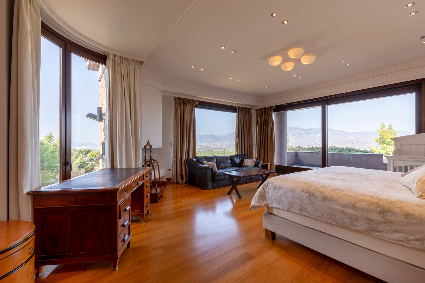 3781f50ff7ec4badb35b2d41e70a1981