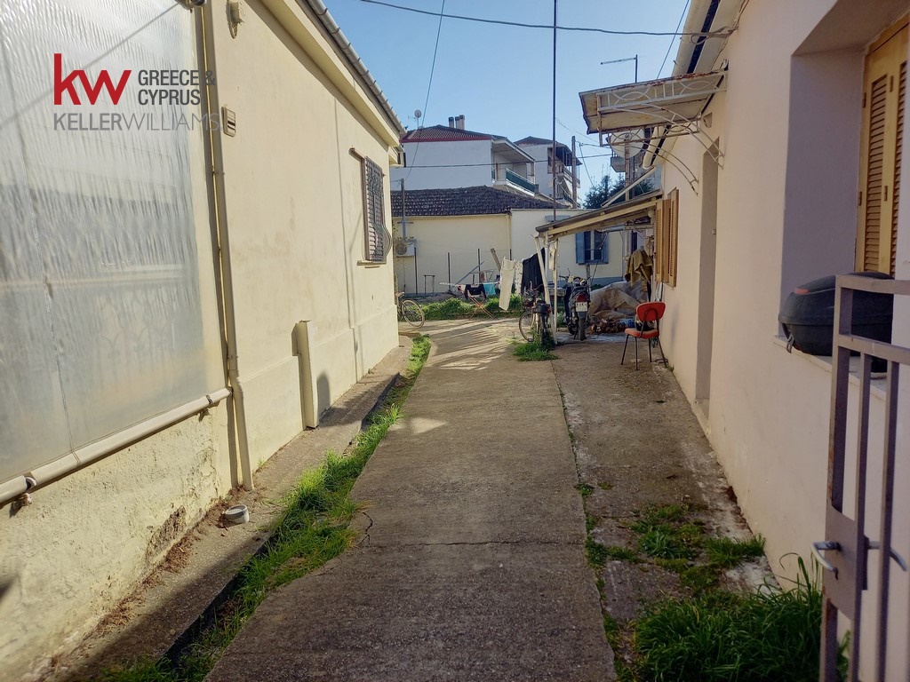 759473 - Οικόπεδο Προς Πώληση, Καρδίτσα, 237 τ.μ., €28.000