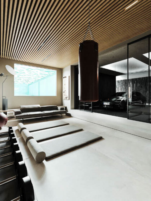 von_poll_real_estate_property_760110_image_7