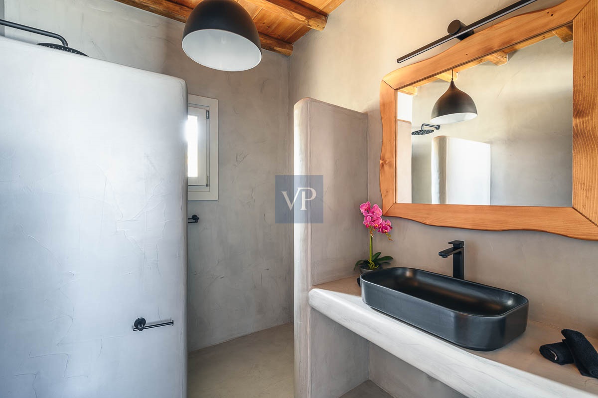 von_poll_real_estate_property_780668_image_23